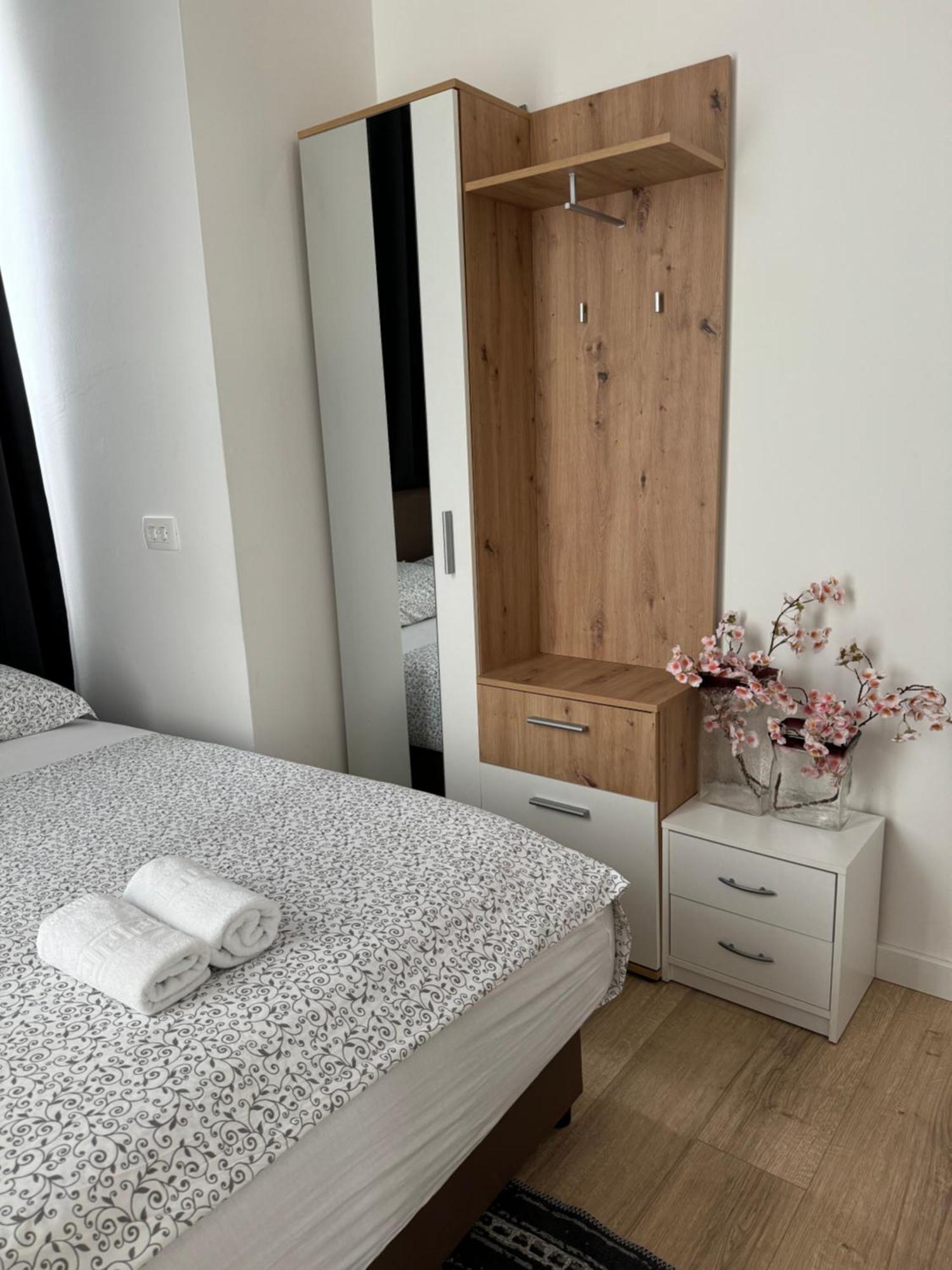 Two Bedroom Apartment N スプリト エクステリア 写真
